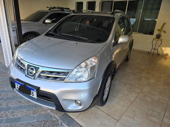 NISSAN LIVINA 1.8 SL X-GEAR 16V FLEX 4P AUTOMÁTICO NISSAN LIVINA 1.8 SL X-GEAR 16V FLEX 4P AUTOMÁTICO